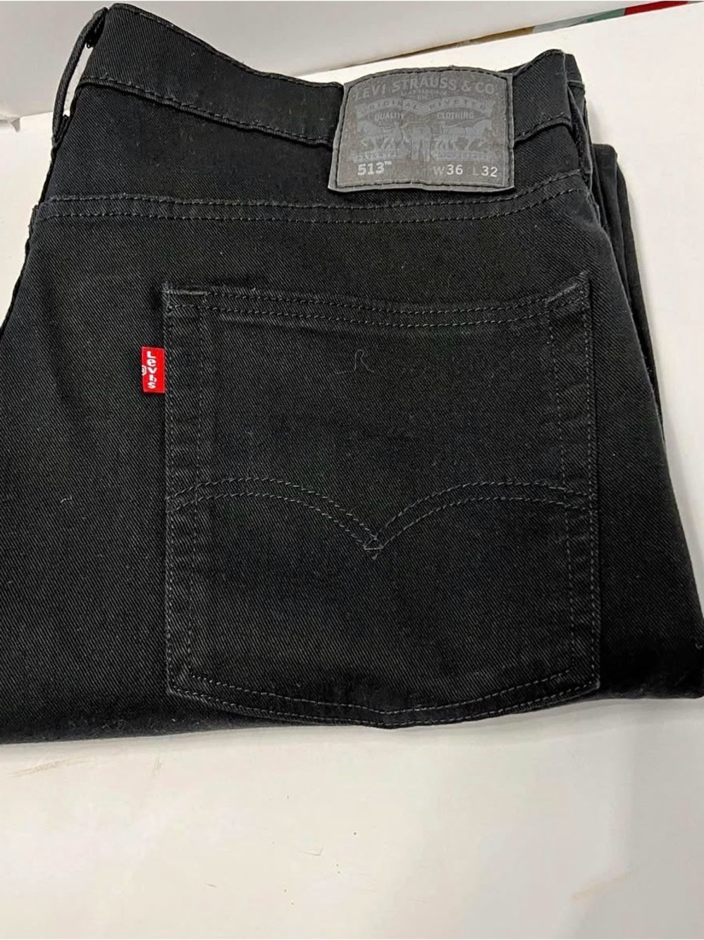 Levi's 513 Slim Straight Jeans in Black